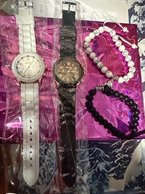 His & Hers Watch + Bracelet Set – Black & White Matching Duo